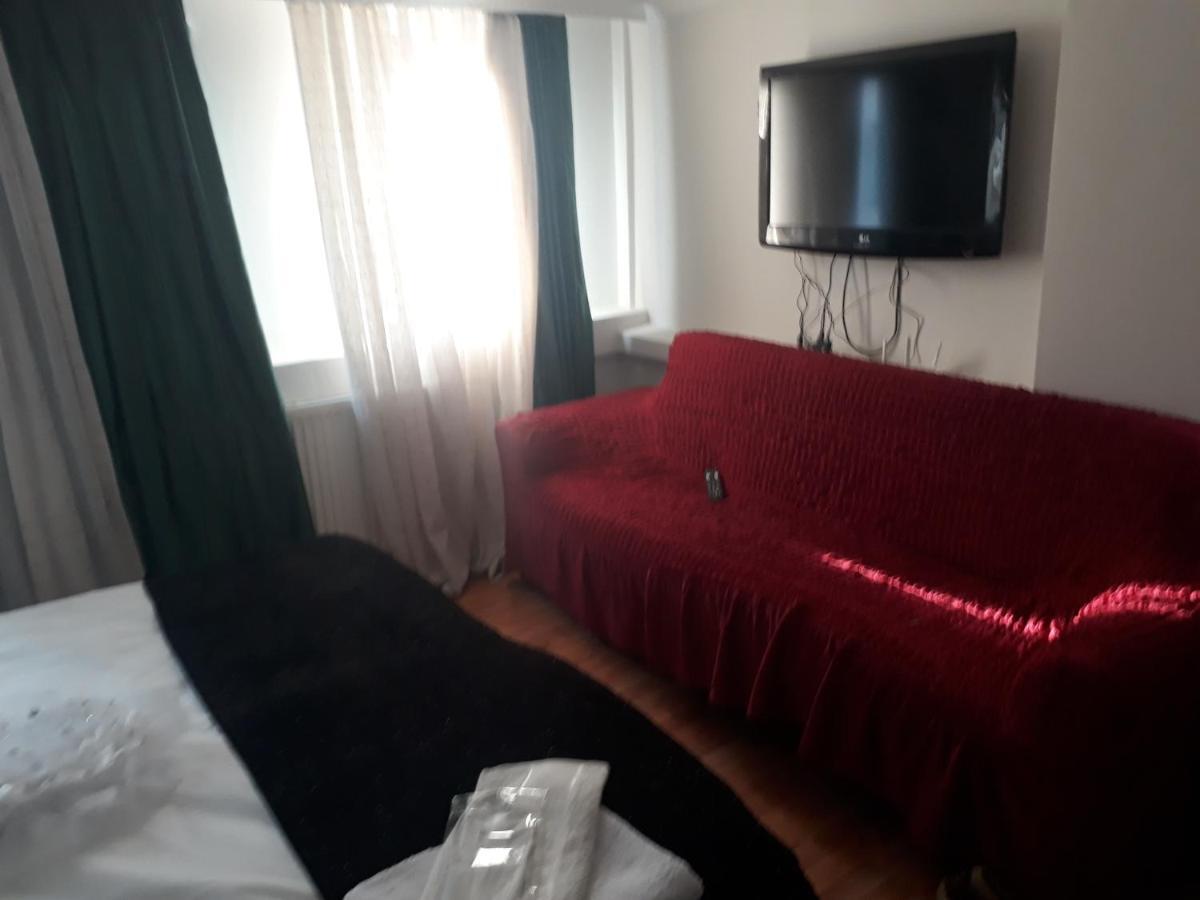 Taksim Lion 37 Studios Стамбул Экстерьер фото